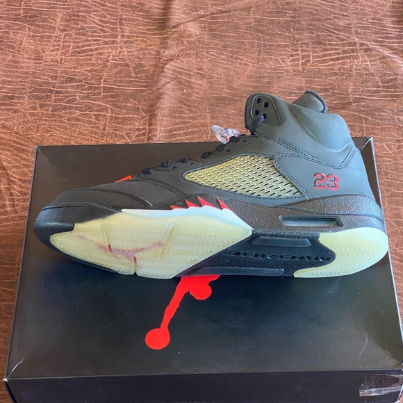 NIKE AIR JORDAN 5 RETRO RAGING BULL BLACK OG sz12